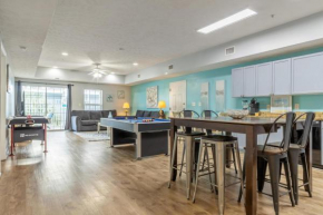 Myrtle Villa 4BR Across from the Beach in Myrtle Beach